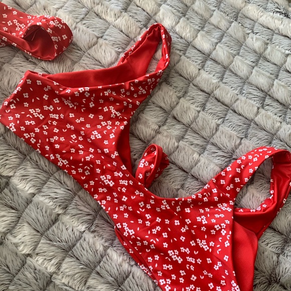 Shein Red swimsuit - Picture 4 of 4